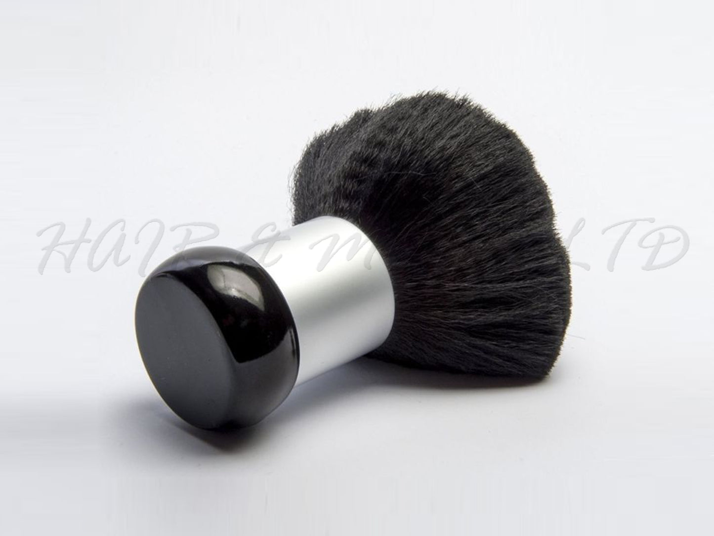 Diane Small Neck Duster Brush