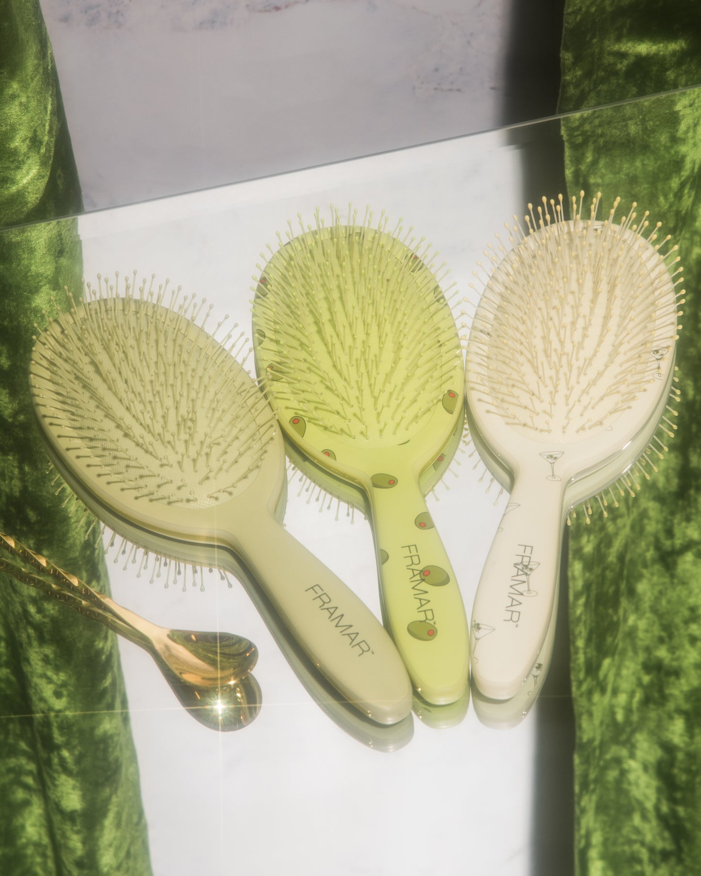 Framar Extra Dirty Detangle Hair Brush Retail Display 9pc