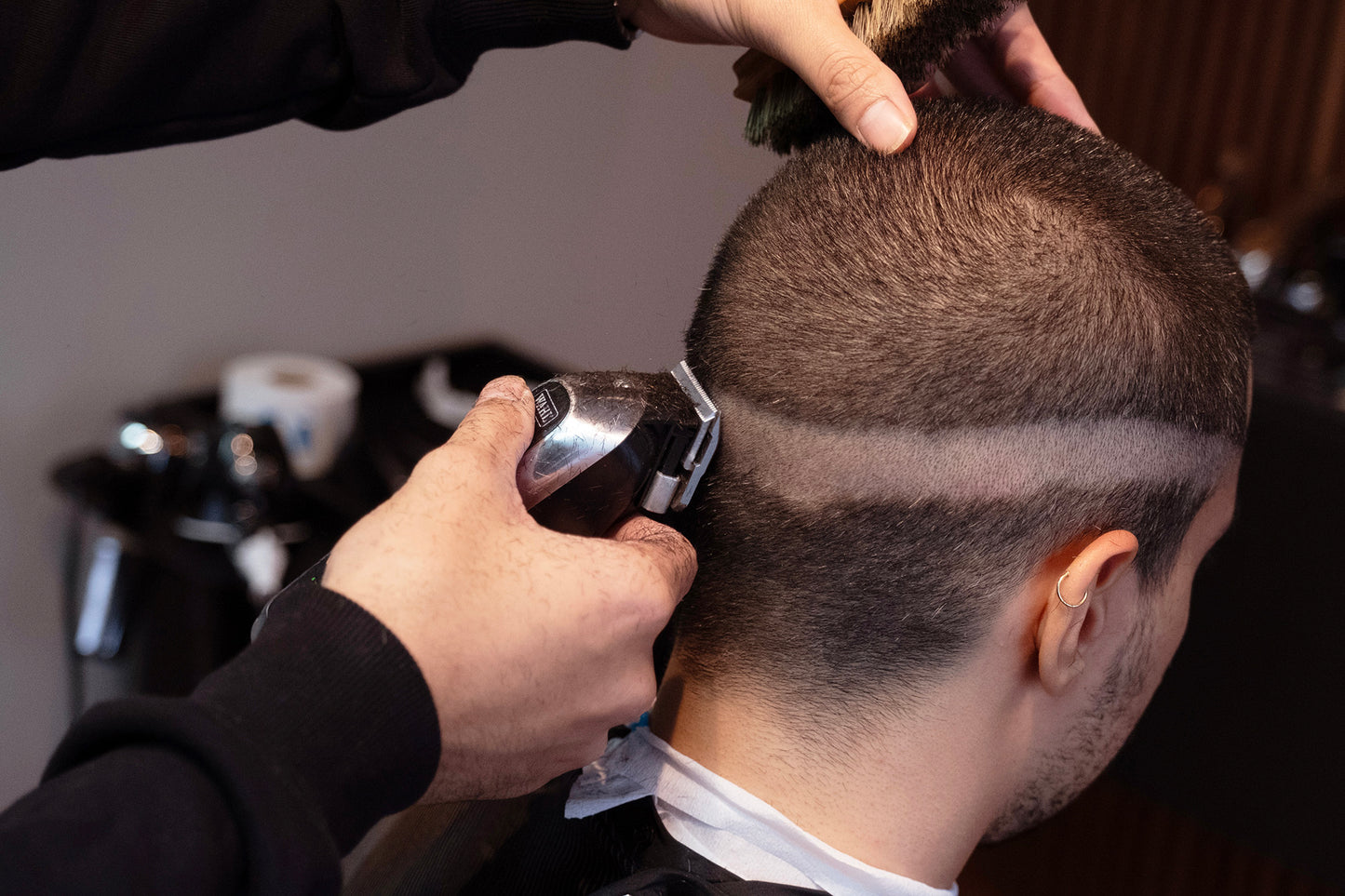 WAHL Professional Super Taper Pro - Cordless, Brushless Clipper