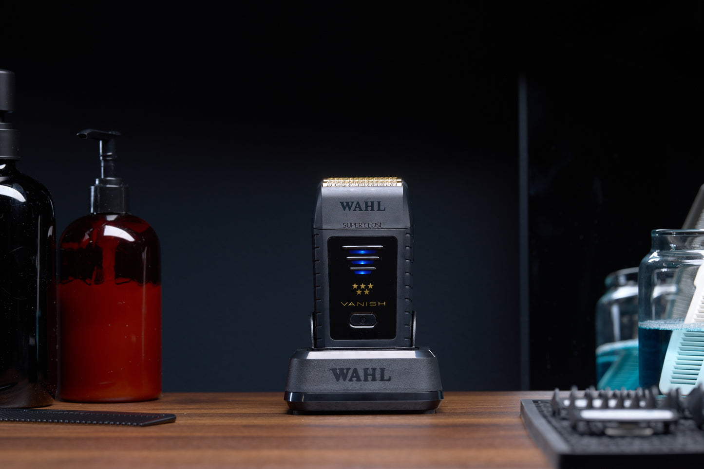 WAHL Professional Single Power Station, Low Profile Charger