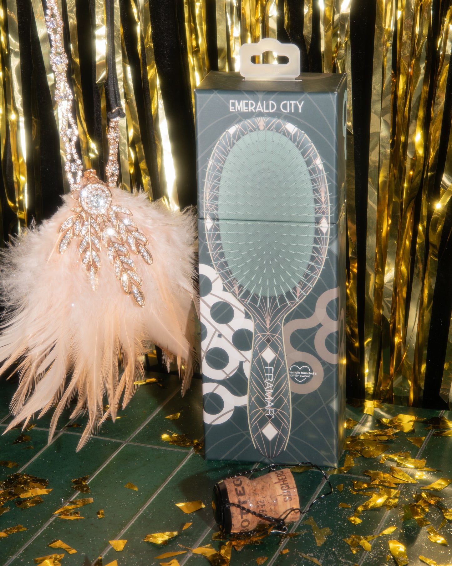 Framar Cheers Haters Detangle Brush - Emerald City