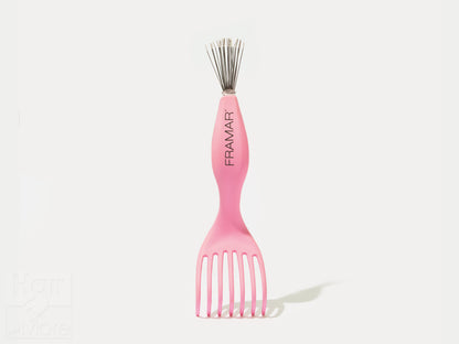 Framar Hair Brush Cleaner Pink, Salon Hair Brush Cleaning Tool Light Pink, Clean Hair Brushes Easily And Thoroughly, Hair Salon Essentials, NZ Framar Stockist, NZ Salon Supplies, NZ Hair And Beauty Supplies