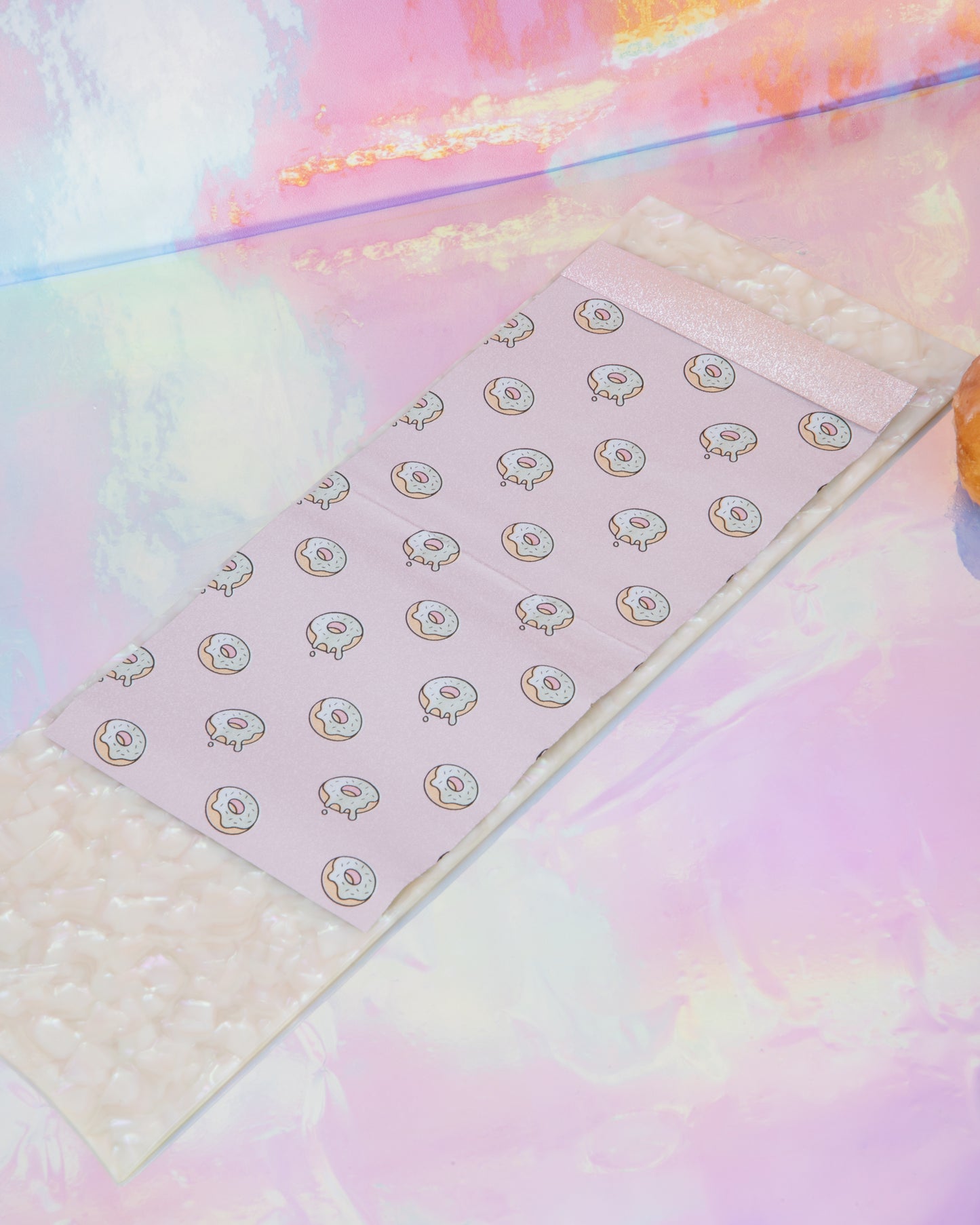 Framar Glazed Donut Acetate Highlighting Board
