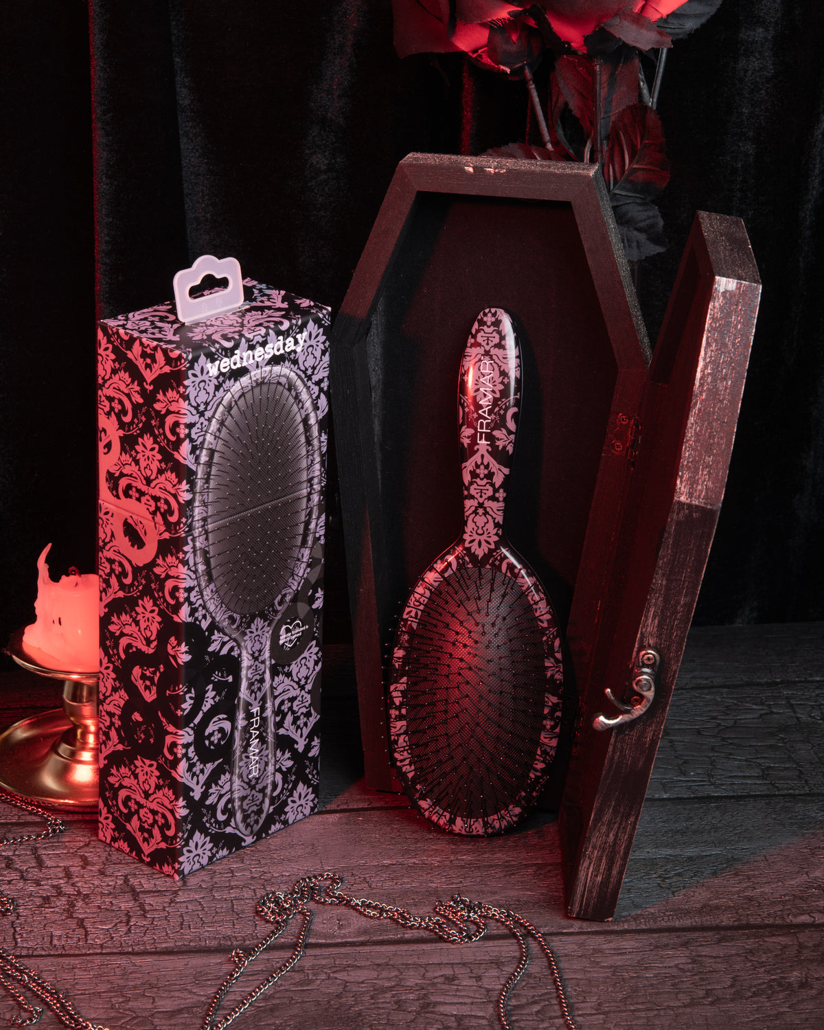 Framar Oh My Goth Detangle Brush - Wednesday (Limited Edition)