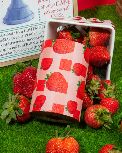 Framar Strawberry Shortcake Embossed Roll Foil 97.5m (320ft) (12pc CARTON)